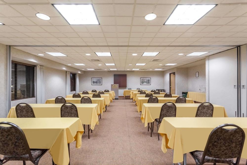 Wingate By Wyndham Vineland Otel Dış mekan fotoğraf